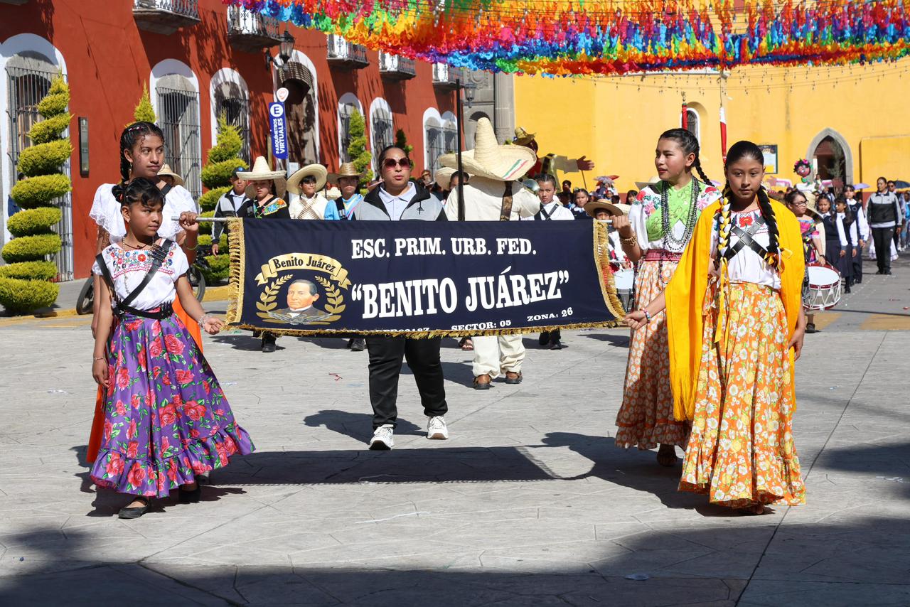 Huamantla conmemora del 115 Aniversario de la Revolución Mexicana con homenaje y desfile cívico
